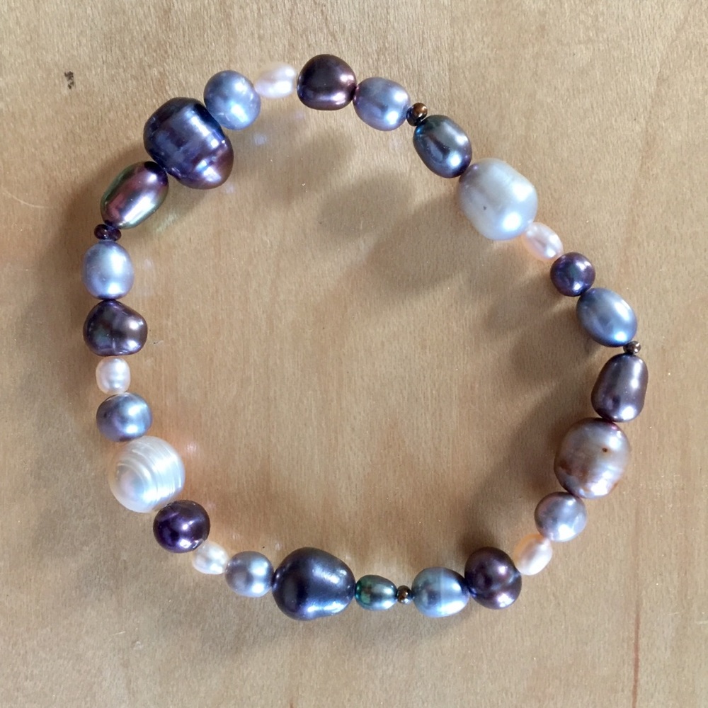 Pearl Bracelet Stack - Picture 4 of 6
